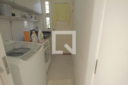 Casa à venda com 484m², 3 quartos e sem vagaÁrea de Serviço