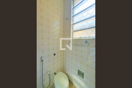 Apartamento para alugar com 68m², 2 quartos e sem vaga Apartamento para alugar com 68m², 2 quartos e sem vagaBanheiro Social