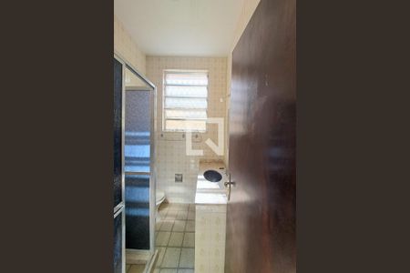 Apartamento para alugar com 68m², 2 quartos e sem vaga Apartamento para alugar com 68m², 2 quartos e sem vagaBanheiro Social