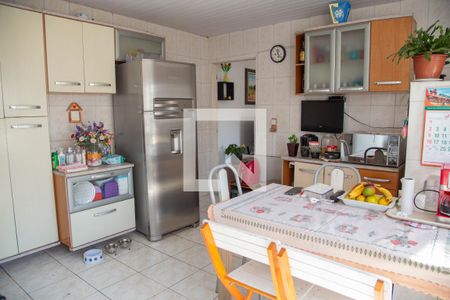 Casa à venda com 253m², 5 quartos e 2 vagas Casa à venda com 253m², 5 quartos e 2 vagasCozinha