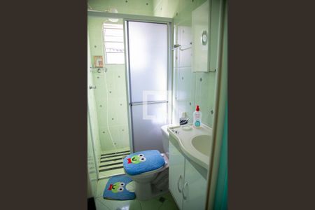 Banheiro de casa para alugar com 1 quarto, 40m² em Vila Yara, Osasco