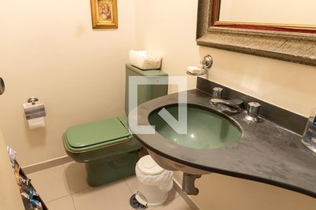 Apartamento à venda com 230m², 4 quartos e 4 vagasBanheiro 1