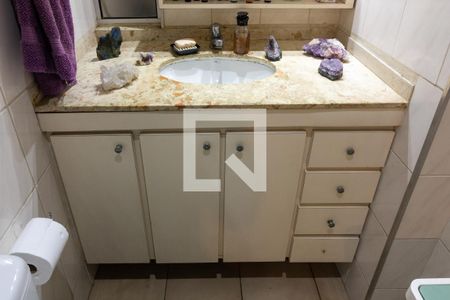 Apartamento à venda com 75m², 3 quartos e 1 vagaBanheiro