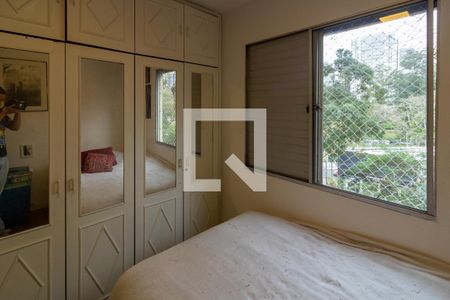 Apartamento à venda com 75m², 3 quartos e 1 vagaQuarto 2