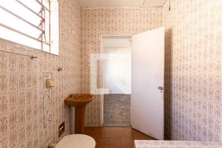 Casa para alugar com 70m², 1 quarto e 1 vaga Casa para alugar com 70m², 1 quarto e 1 vagaBanheiro