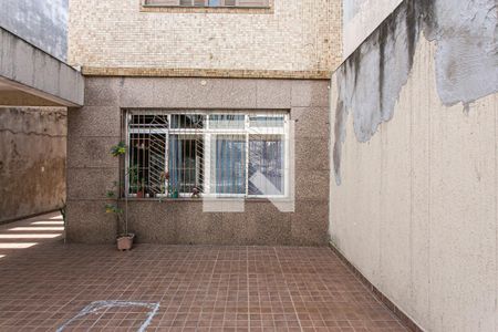 Casa para alugar com 70m², 1 quarto e 1 vaga Casa para alugar com 70m², 1 quarto e 1 vagaGaragem