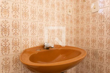 Casa para alugar com 70m², 1 quarto e 1 vaga Casa para alugar com 70m², 1 quarto e 1 vagaBanheiro