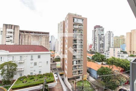 Apartamento à venda com 28m², 1 quarto e sem vagaVaranda - Vista