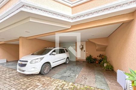 Casa à venda com 234m², 3 quartos e 2 vagasGaragem