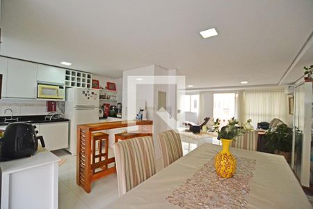 Casa à venda com 234m², 3 quartos e 2 vagasSala de Jantar