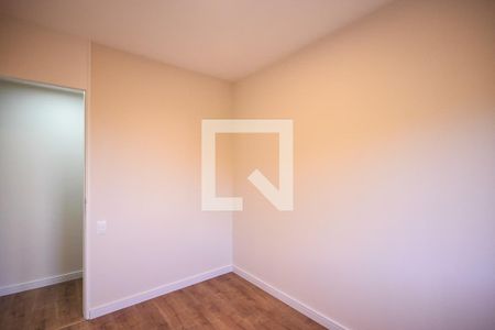 Quarto 1 de apartamento para alugar com 3 quartos, 74m² em Jardim Ampliacao, São Paulo