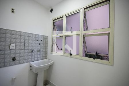 Apartamento à venda com 74m², 3 quartos e 1 vagaÁrea de serviço