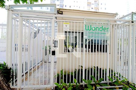 Apartamento à venda com 57m², 2 quartos e 1 vagaFachada e portaria