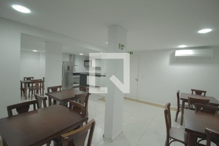 Apartamento à venda com 60m², 2 quartos e 1 vagaÁrea comum - Salão de festas