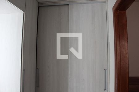 Casa à venda com 150m², 2 quartos e 1 vagaCloset do Quarto 2