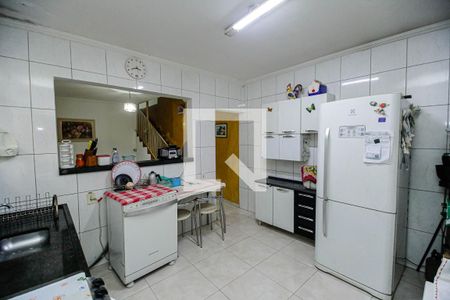 Casa à venda com 183m², 5 quartos e 2 vagas Casa à venda com 183m², 5 quartos e 2 vagasCozinha 2