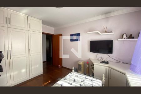 Apartamento à venda com 198m², 3 quartos e 2 vagasQuarto 2 