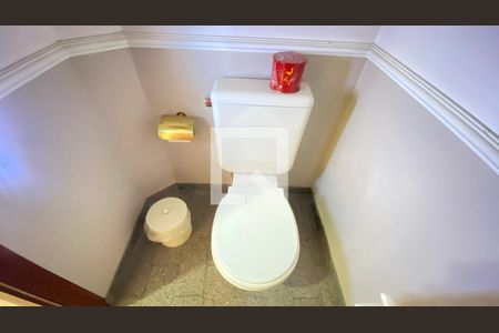 Apartamento à venda com 198m², 3 quartos e 2 vagasLavabo 