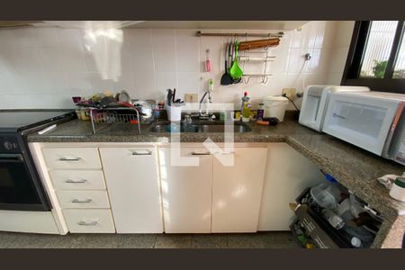 Apartamento à venda com 198m², 3 quartos e 2 vagasCozinha 