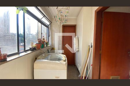 Área de Serviço de apartamento à venda com 3 quartos, 198m² em Vila Regente Feijó, São Paulo