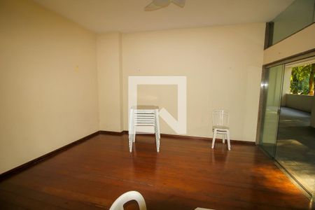 Apartamento para alugar com 95m², 2 quartos e 1 vagaÁrea comum - Salão de festas