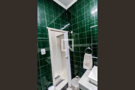 Casa à venda com 250m², 3 quartos e 2 vagasBanheiro da casa 2