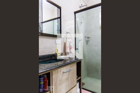 Casa à venda com 250m², 3 quartos e 2 vagasBanheiro