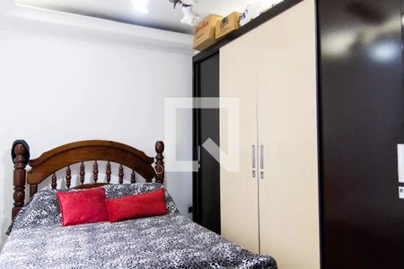 Suíte  de casa à venda com 3 quartos, 250m² em Jardim Santo Antônio, Santo André