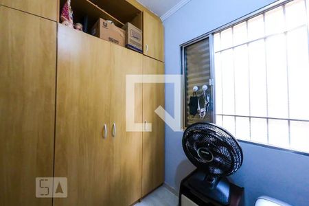Casa à venda com 250m², 3 quartos e 2 vagasQuarto 