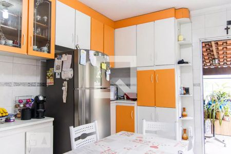 Casa à venda com 250m², 3 quartos e 2 vagasCozinha