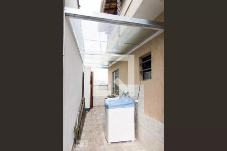 Casa à venda com 250m², 3 quartos e 2 vagasÁrea de Serviço