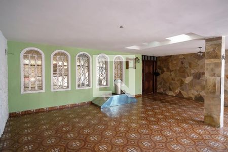 Casa à venda com 380m², 5 quartos e 3 vagasÁrea comum