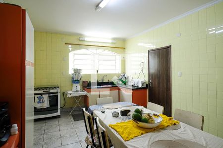 Casa à venda com 380m², 5 quartos e 3 vagasCozinha