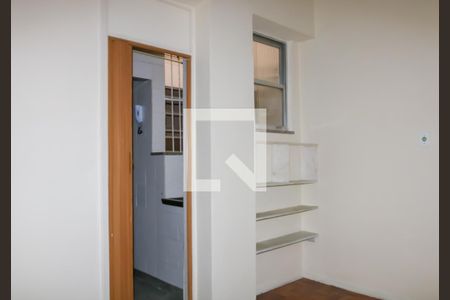 Apartamento à venda com 50m², 1 quarto e sem vaga Apartamento à venda com 50m², 1 quarto e sem vagaQuarto