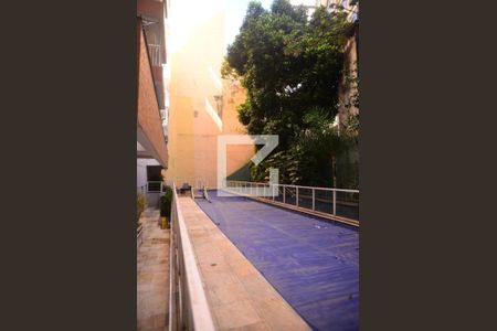 Apartamento para alugar com 64m², 1 quarto e 1 vagaÁrea comum - Piscina