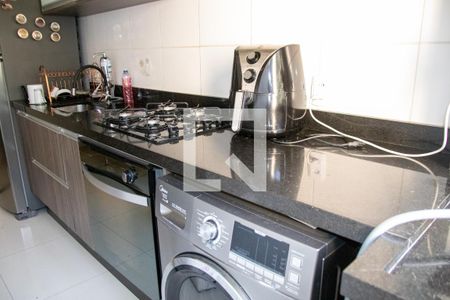 Apartamento à venda com 48m², 2 quartos e 1 vagaCozinha e Área de Serviço