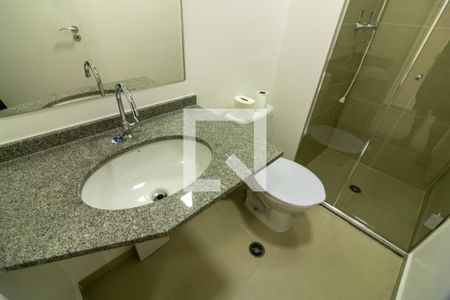 Banheiro de kitnet/studio à venda com 1 quarto, 25m² em Vila Andrade, São Paulo