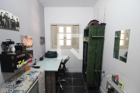 Casa à venda com 250m², 4 quartos e 6 vagasGaragem - Quarto 1