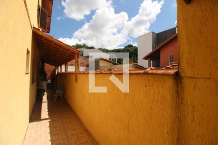 Casa à venda com 250m², 4 quartos e 6 vagasÁrea Comum