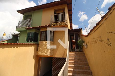 Casa à venda com 250m², 4 quartos e 6 vagasFachada