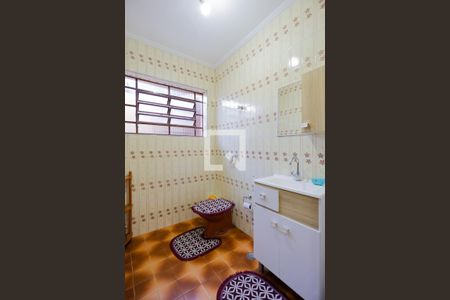 Lavabo de casa à venda com 3 quartos, 136m² em Vila Prado, São Paulo