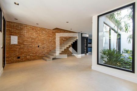 Casa à venda com 3 quartos, 160m² em Vila Olímpia, São Paulo
