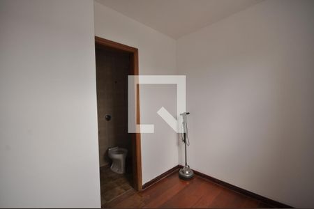 Apartamento para alugar com 188m², 4 quartos e 3 vagasQuarto de Serviço