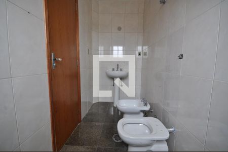 Apartamento para alugar com 188m², 4 quartos e 3 vagasBanheiro da Suíte 1