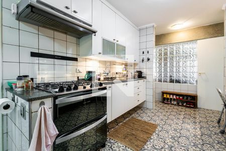 Apartamento à venda com 140m², 2 quartos e 2 vagasCozinha