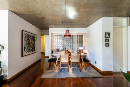 Sala de apartamento à venda com 2 quartos, 140m² em Pinheiros, São Paulo