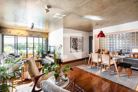 Sala de apartamento à venda com 2 quartos, 140m² em Pinheiros, São Paulo