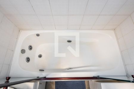 Apartamento à venda com 140m², 2 quartos e 2 vagasBanheiro