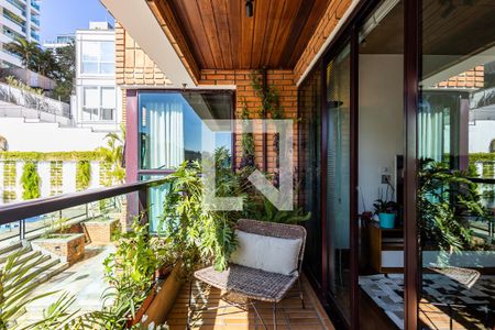 Varanda da Sala de apartamento à venda com 2 quartos, 140m² em Pinheiros, São Paulo