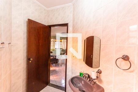 Casa para alugar com 271m², 4 quartos e 1 vaga